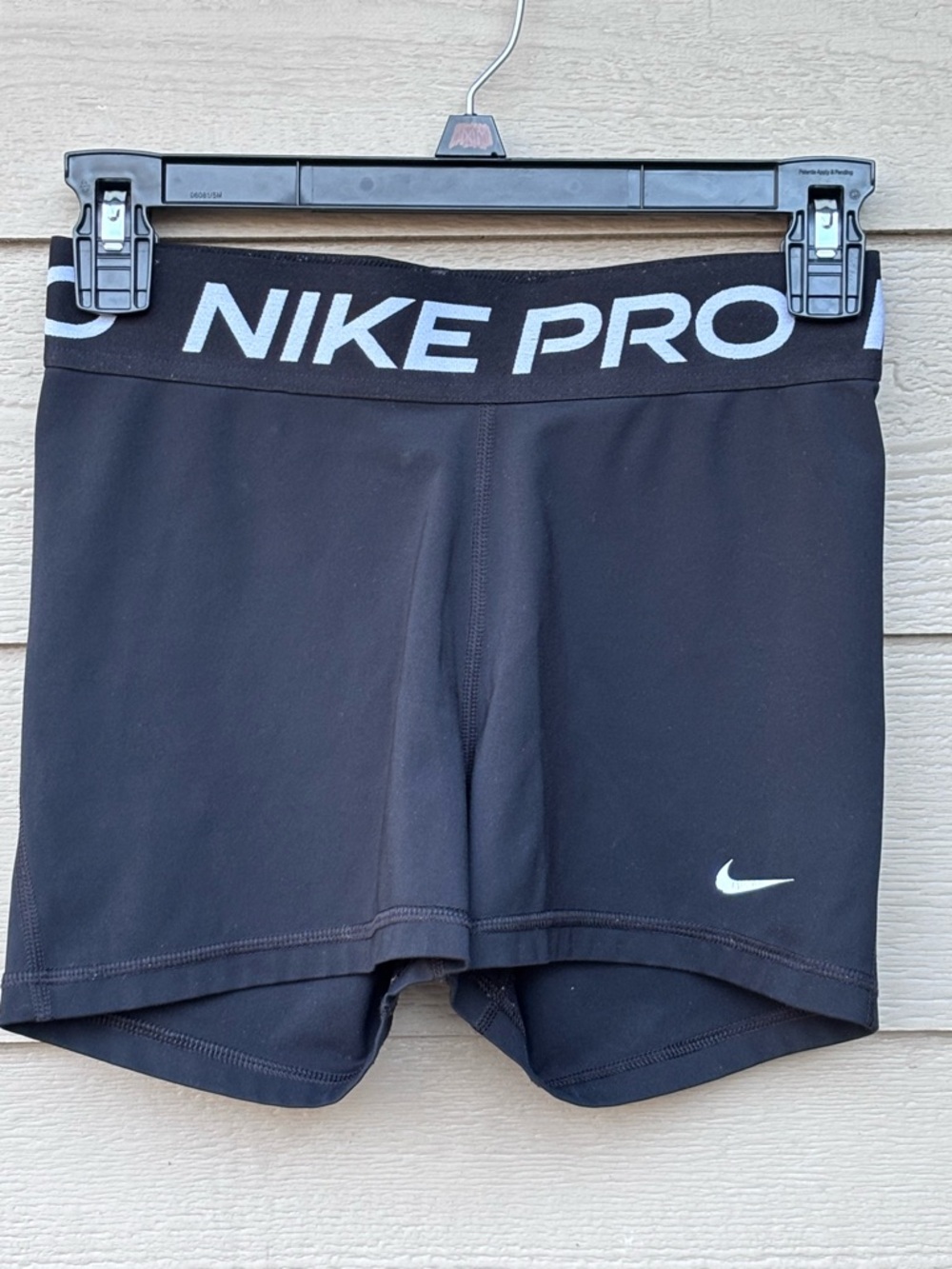 Nike Pro 3” Shorts Dri-FIT EUC Small